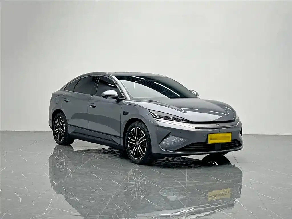 BYD Qin L — фото 9