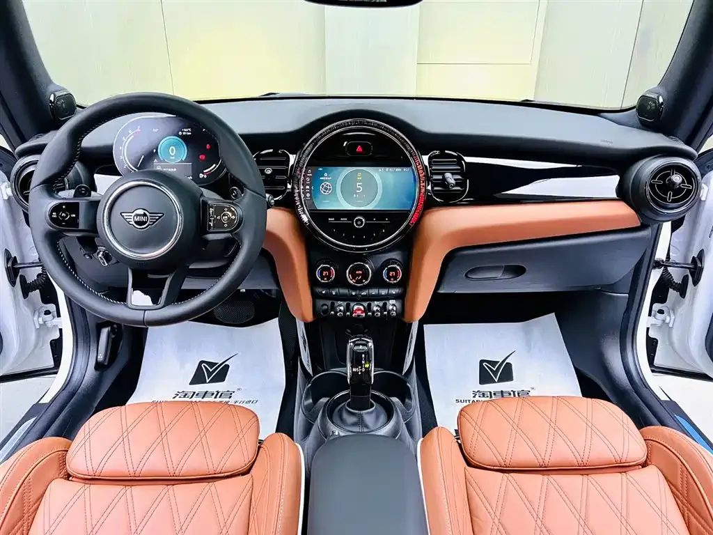 MINI Cooper (3-door) 2023 из CN, фото 10