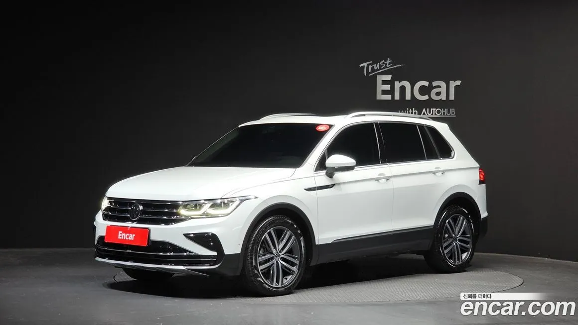 Volkswagen Tiguan — фото 1