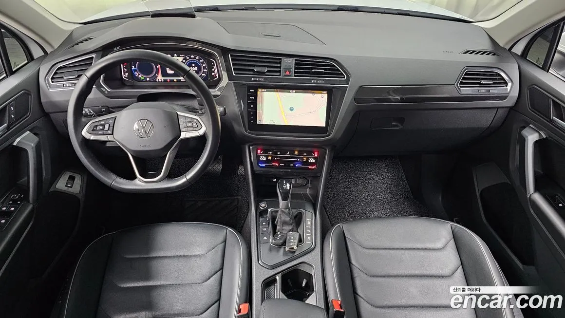 Volkswagen Tiguan — фото 4