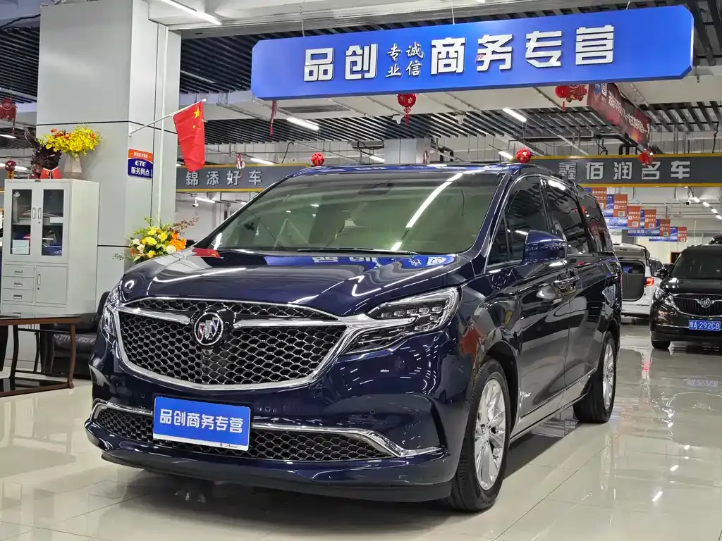 Buick GL8 2021 из CN, фото 1