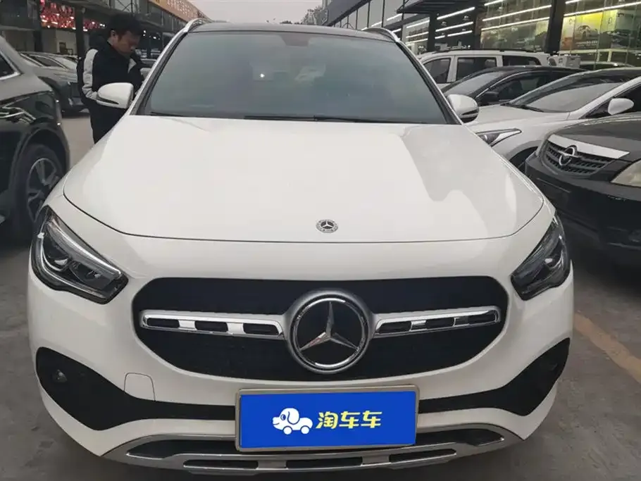 Mercedes-Benz GLA — фото 8