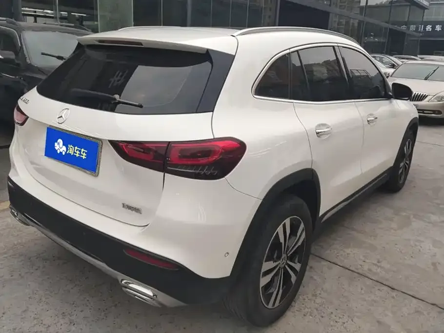 Mercedes-Benz GLA — фото 5
