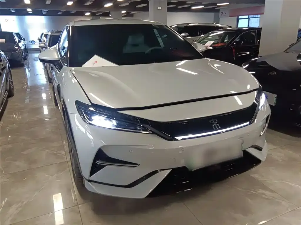 BYD L EV 2025 из CN, фото 8