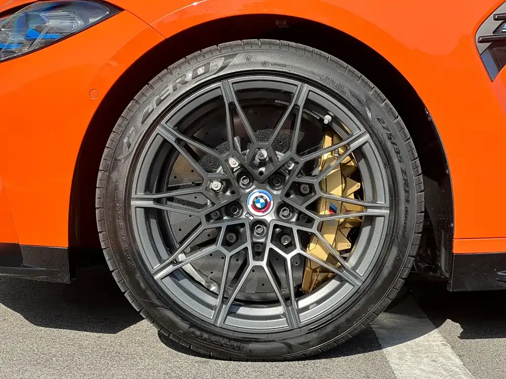BMW M4 — фото 4