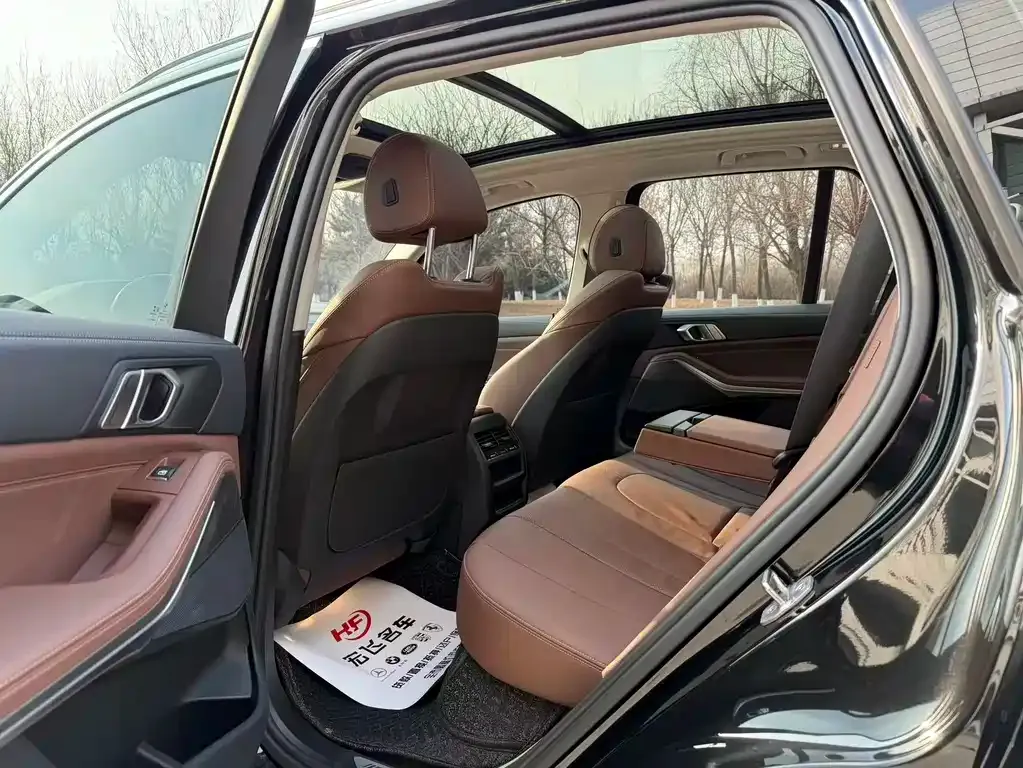 BMW X5 (Import) — фото 8
