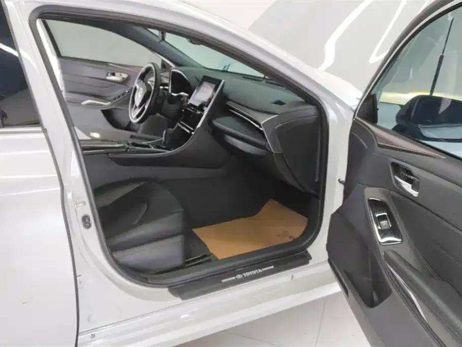 Toyota Avalon 2023 из CN, фото 8