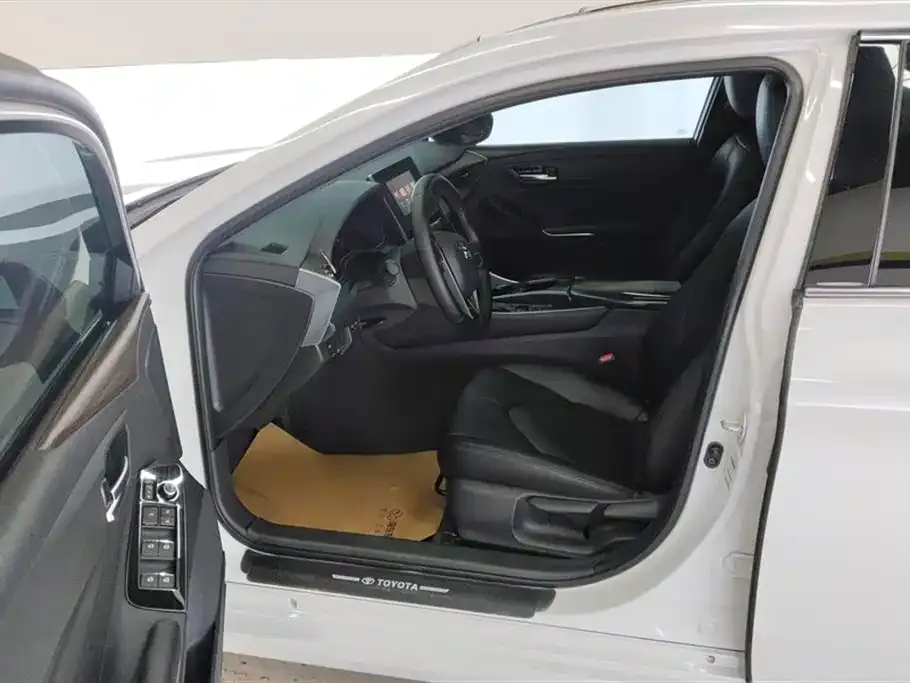 Toyota Avalon 2023 из CN, фото 9