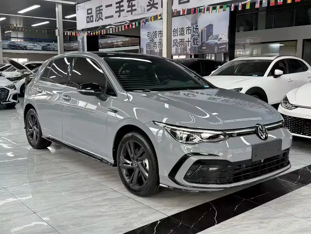 Volkswagen Golf 2022 из CN, фото 4