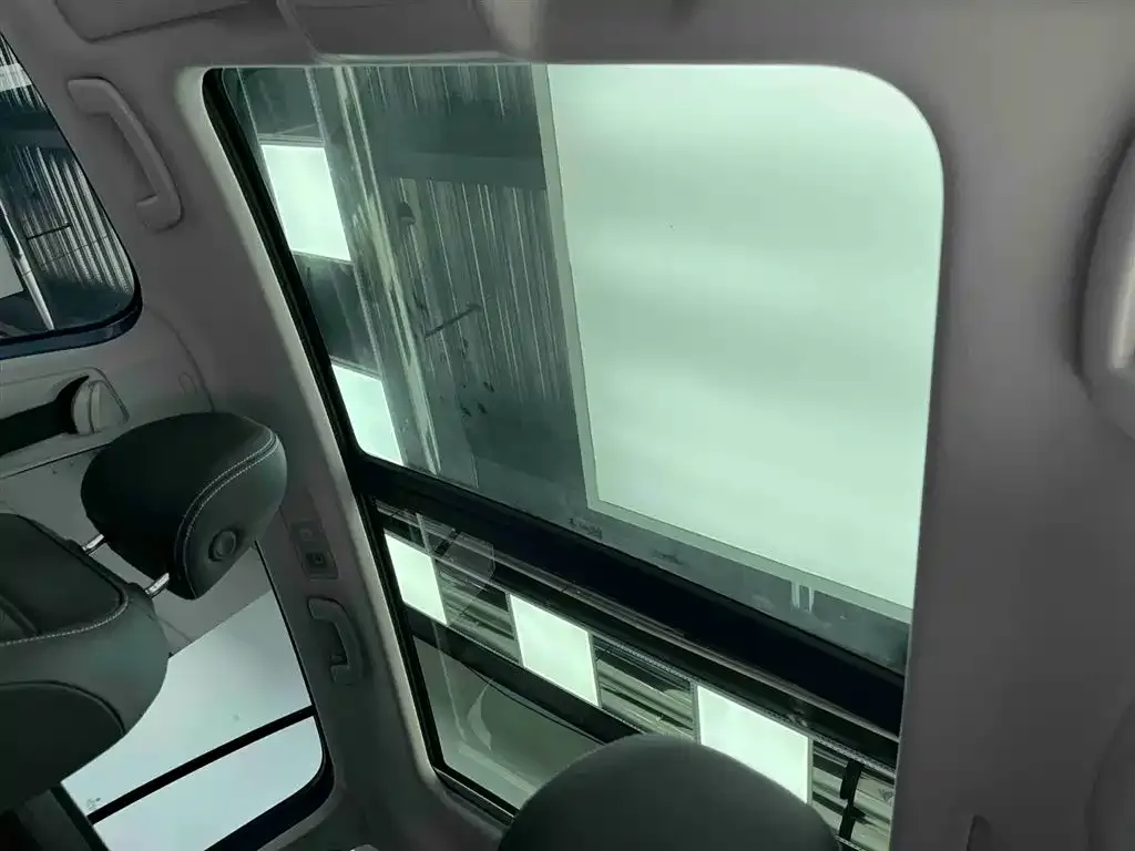 Volkswagen Touran 2021 из CN, фото 10