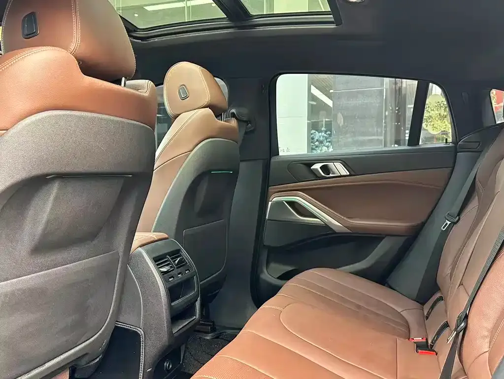 BMW X6 2022 из CN, фото 5