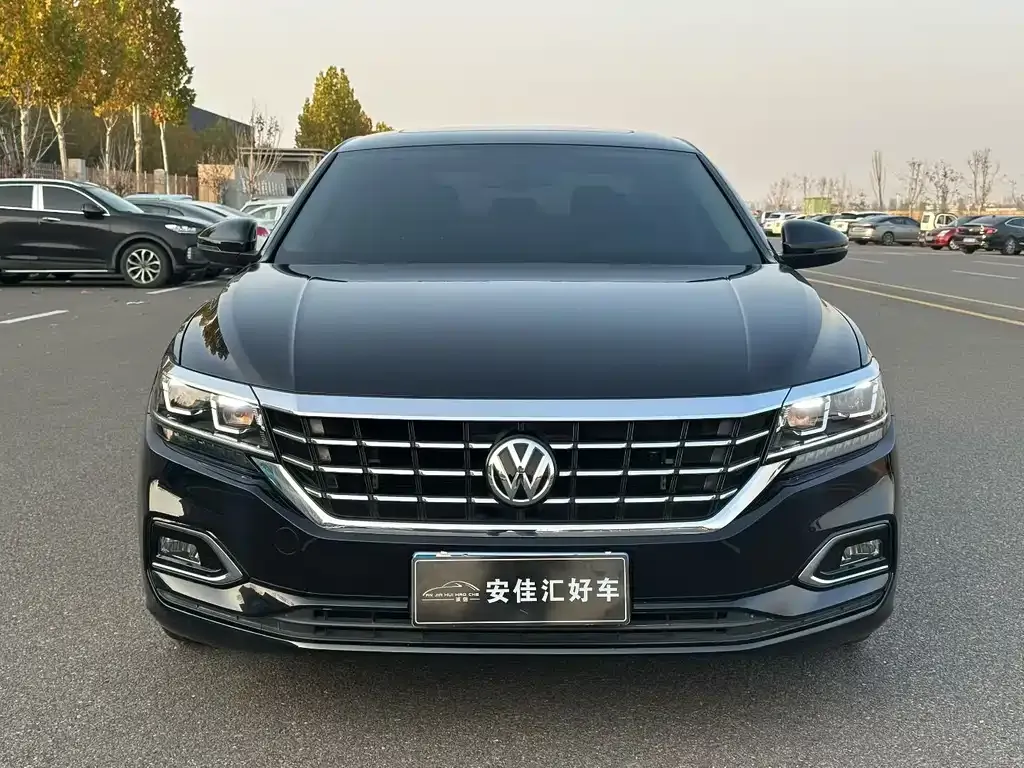 Volkswagen Passat — фото 3