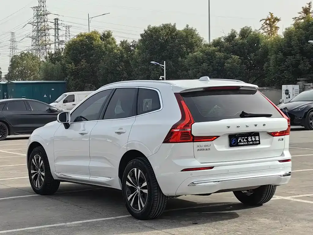 Volvo XC60 2022 из CN, фото 10