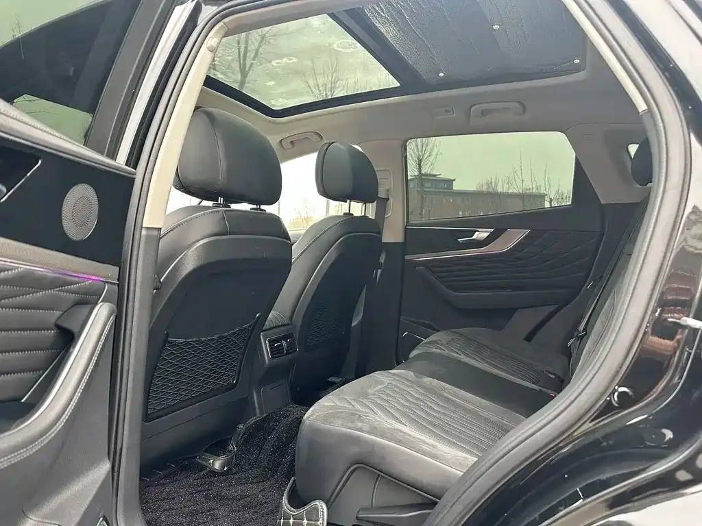 Hongqi HS5 2023 из CN, фото 4