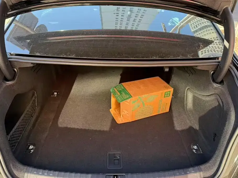Audi A6L 2023 из CN, фото 3