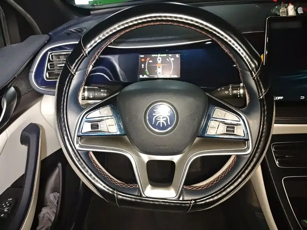 BYD Qin PLUS 2023 из CN, фото 3