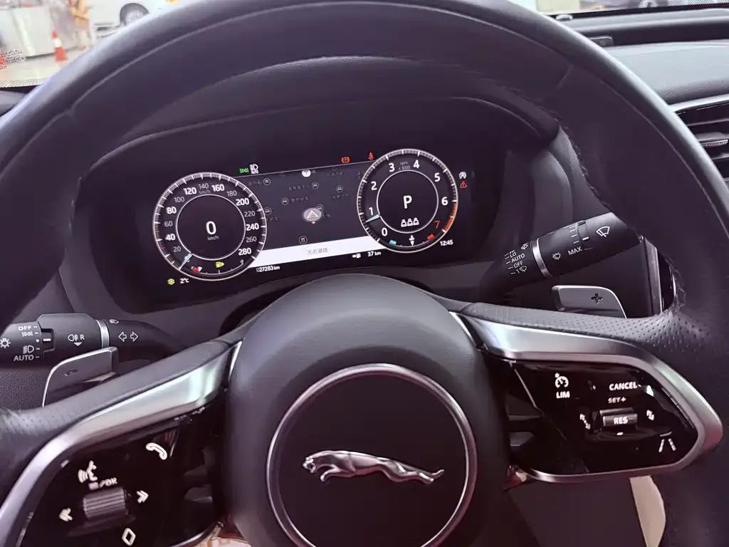 Jaguar XEL 2024 из CN, фото 10
