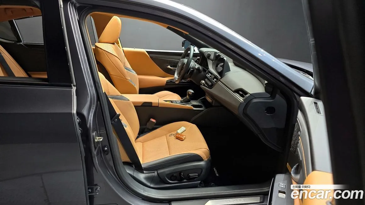 Lexus ES 2025 из KR, фото 10