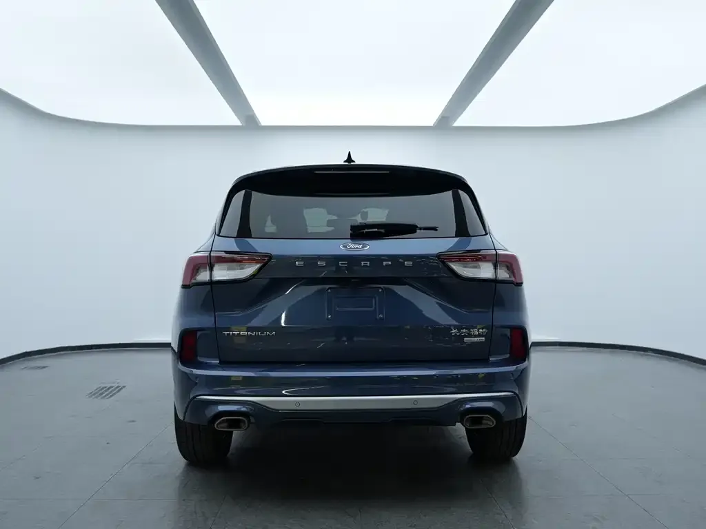 Ford Escape 2022 из CN, фото 2
