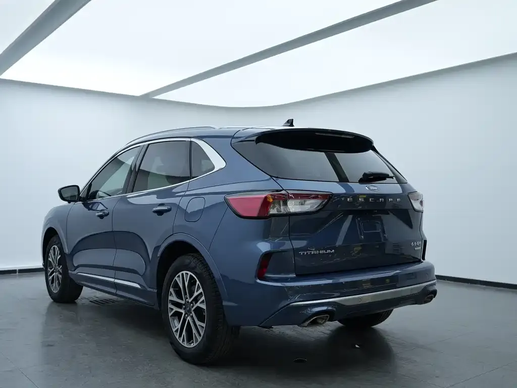 Ford Escape 2022 из CN, фото 4