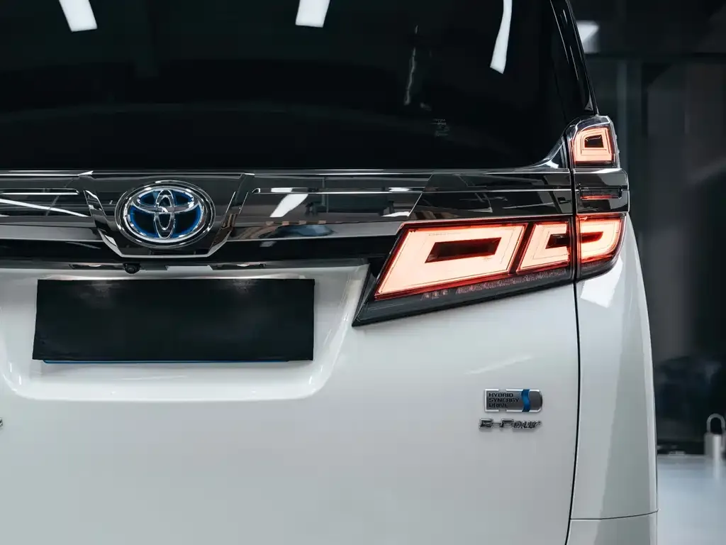 Toyota Vellfire 2024 из CN, фото 5