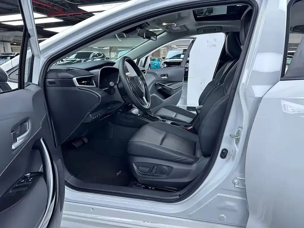 Toyota Levin 2023 из CN, фото 4