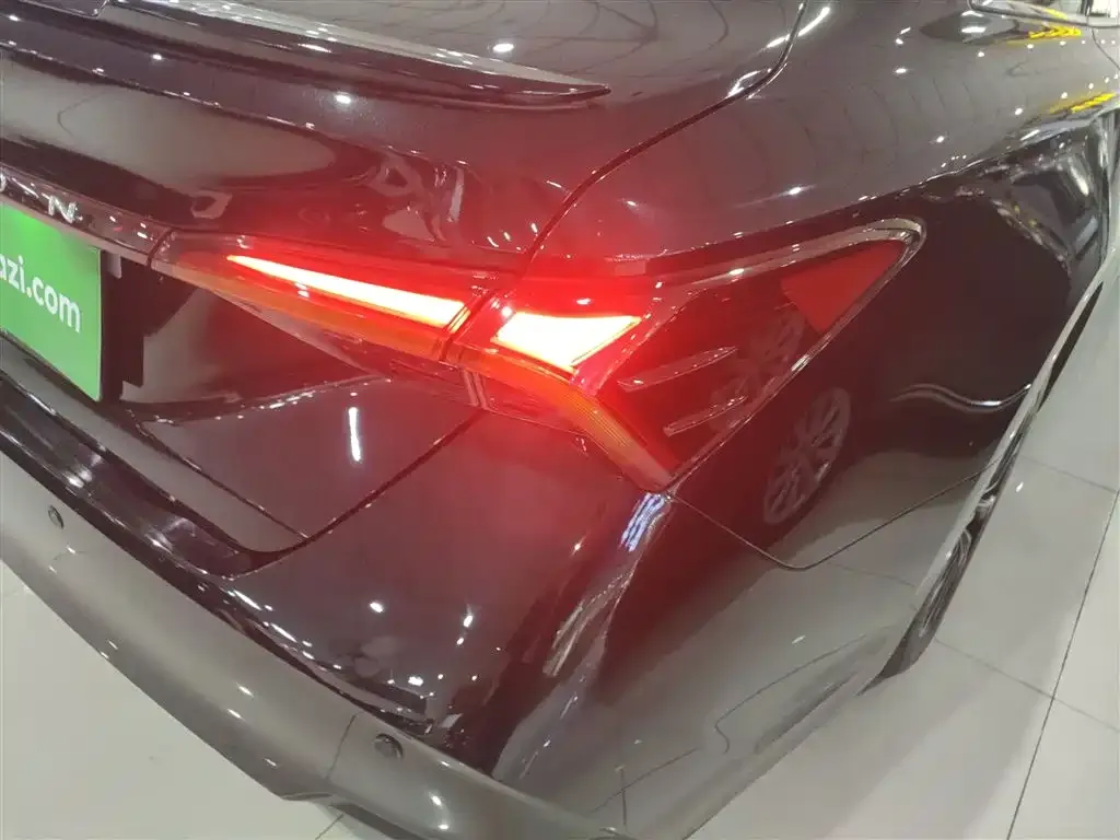 Toyota Avalon 2024 из CN, фото 8