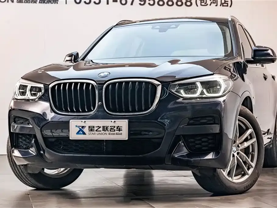 BMW X3 — фото 10