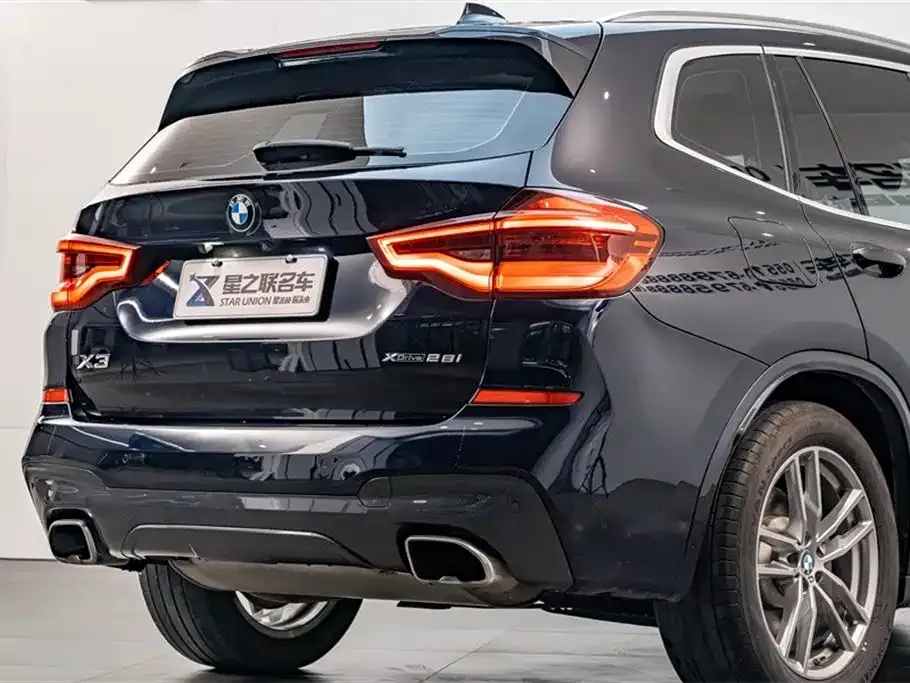BMW X3 — фото 8