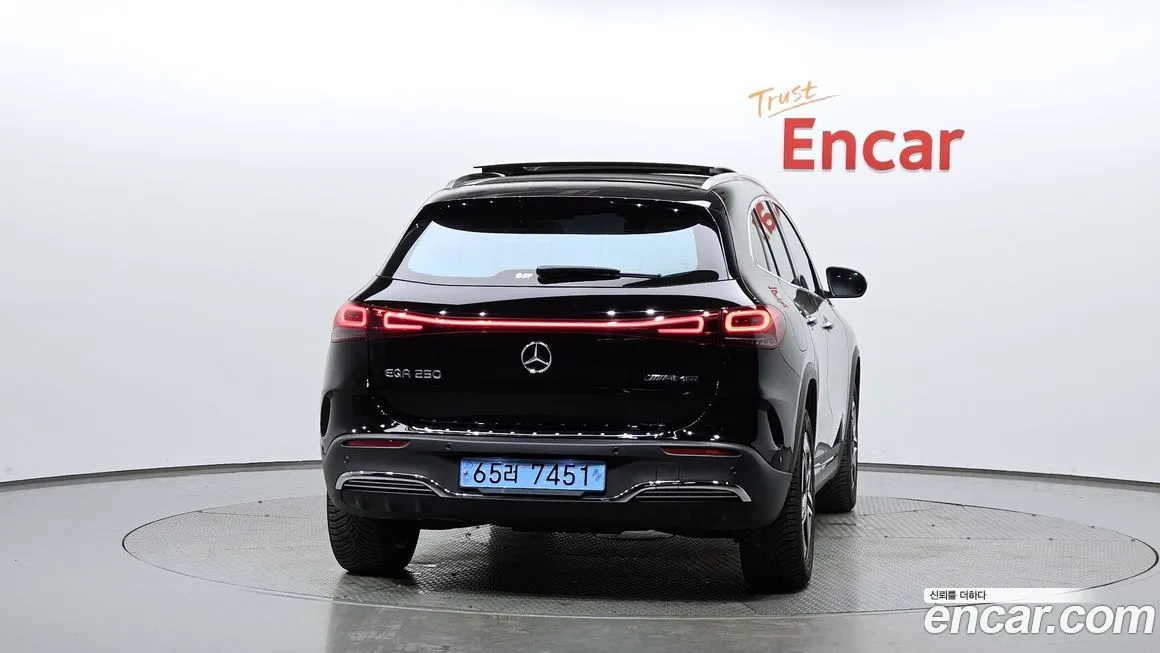 Mercedes-Benz EQA — фото 3