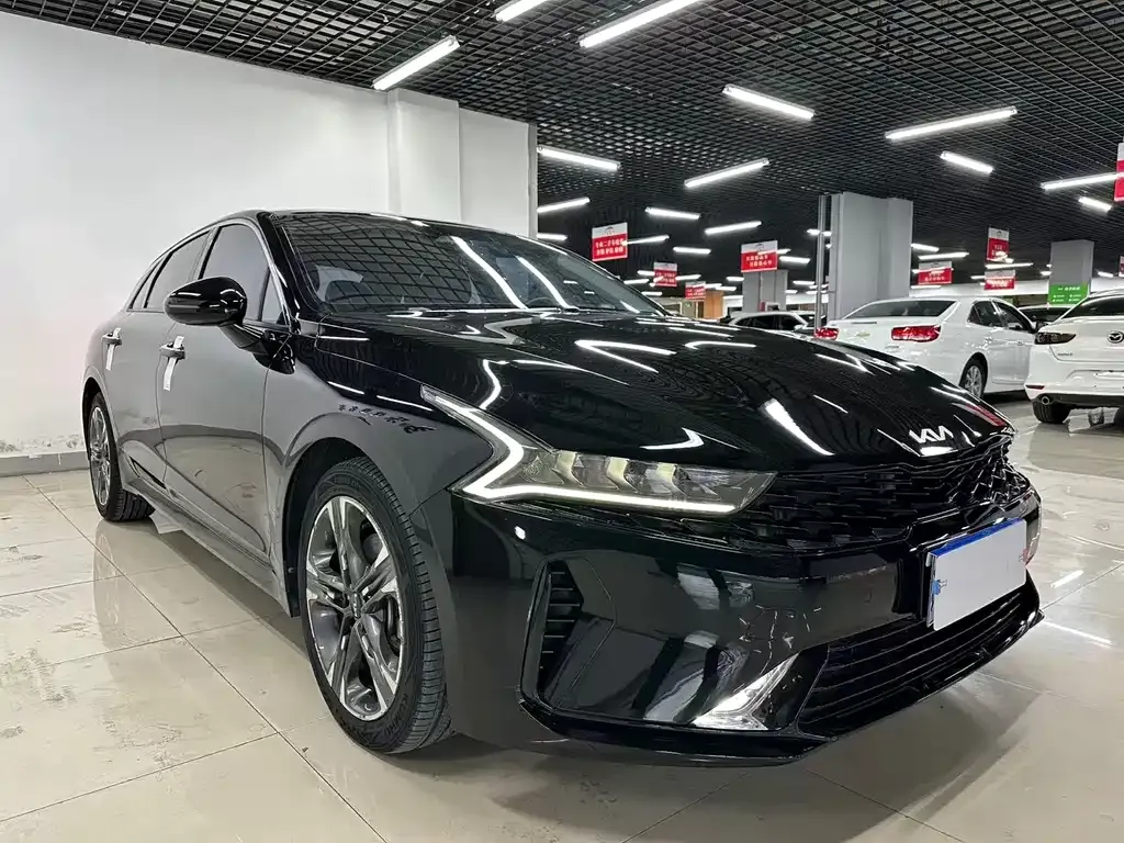 Kia K5 2023 из CN, фото 3