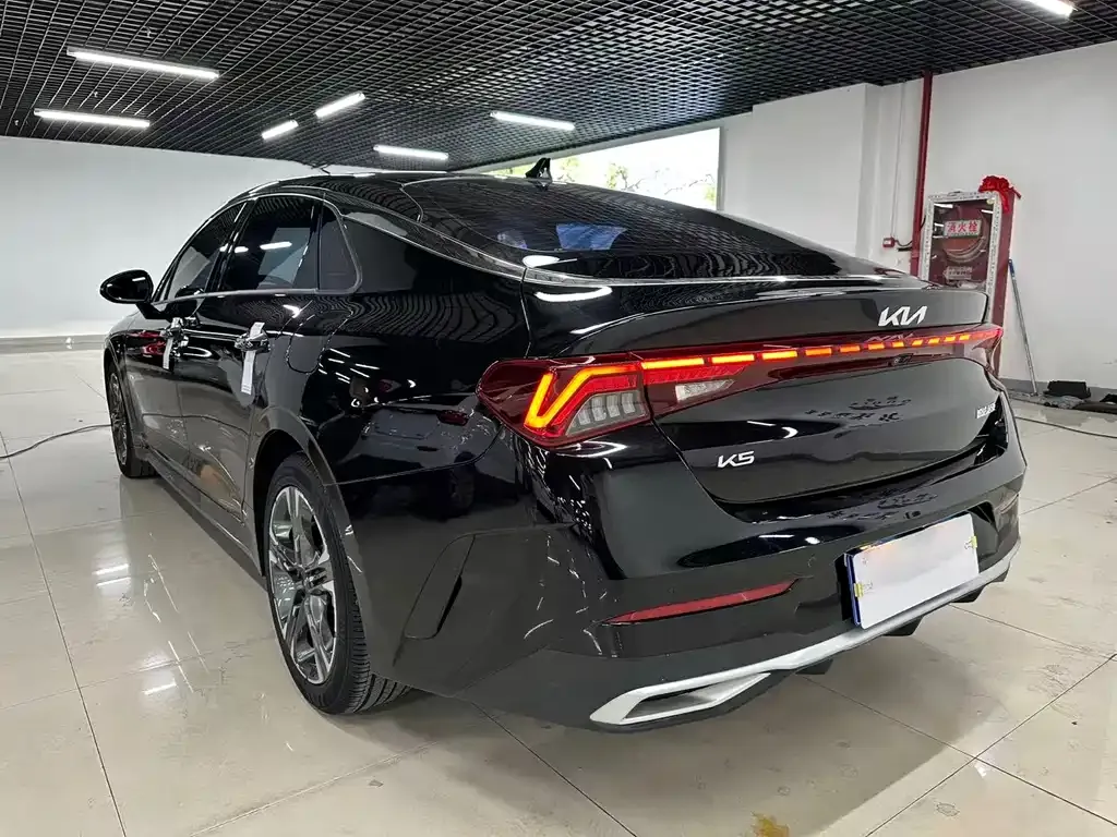 Kia K5 2023 из CN, фото 8