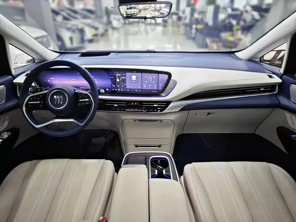 Buick Century 2024 из CN, фото 9