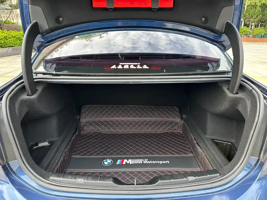 BMW 1 Series 2021 из CN, фото 9
