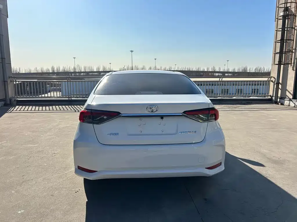 Toyota Corolla 2021 из CN, фото 9