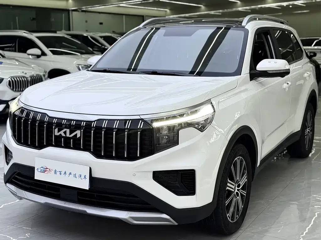 Kia Sportage 2023 из CN, фото 1