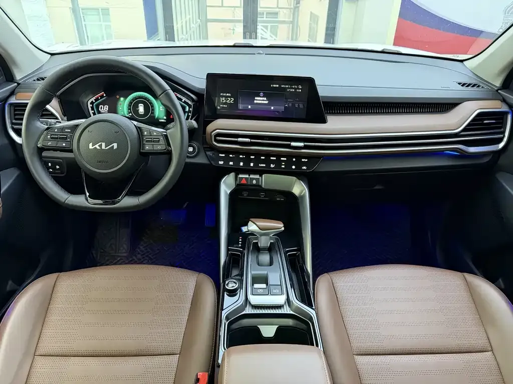 Kia Sportage 2023 из CN, фото 3