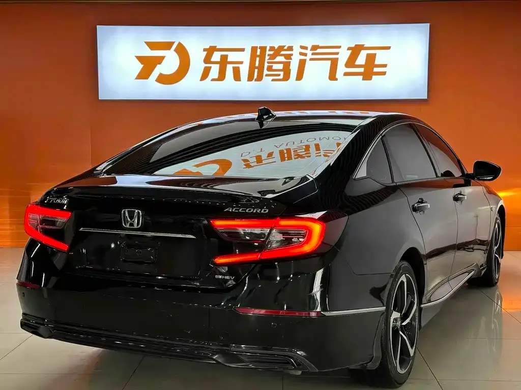 Honda Accord 2023 из CN, фото 8