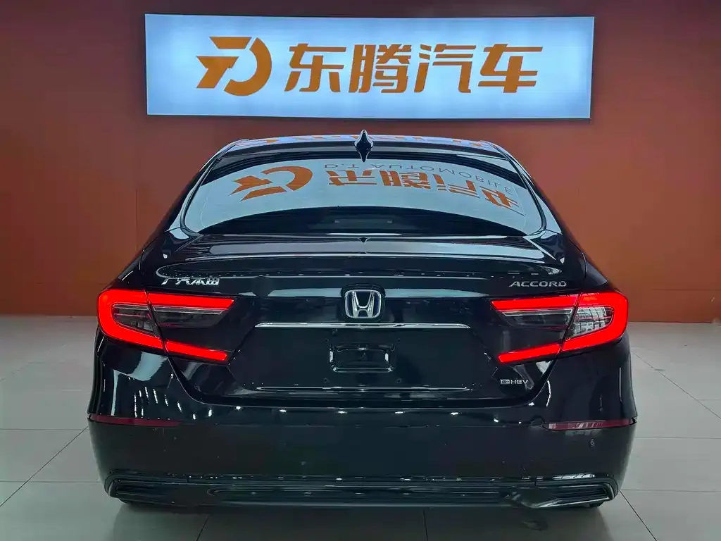 Honda Accord 2023 из CN, фото 2