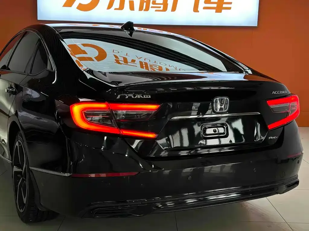 Honda Accord 2023 из CN, фото 4