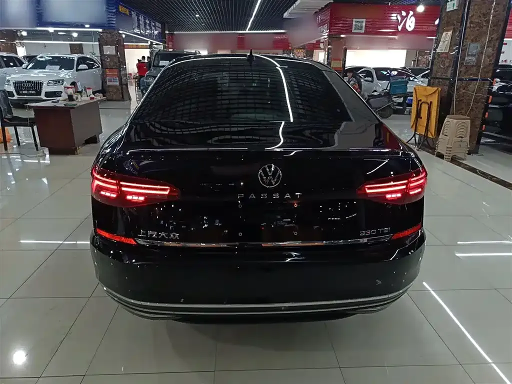 Volkswagen Passat — фото 2