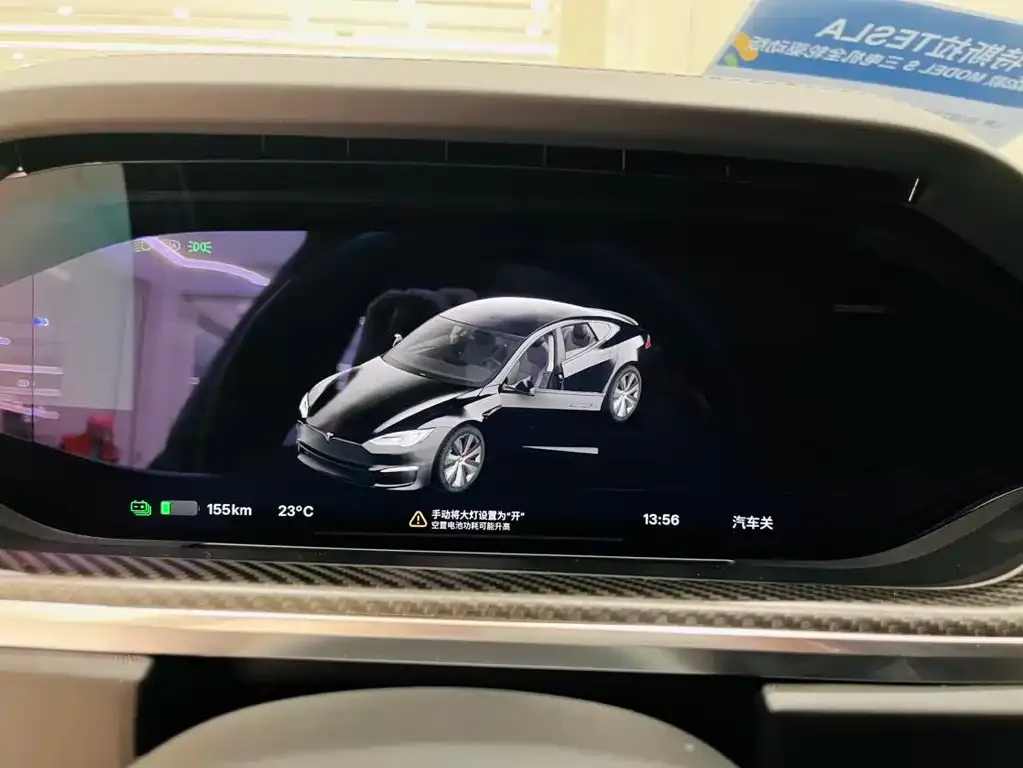 Tesla Model S — фото 5
