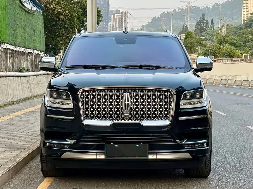 Lincoln Navigator — фото 6
