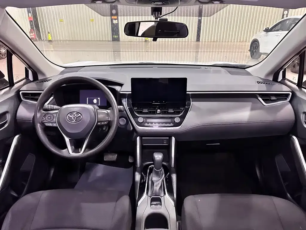 Toyota Frontlander 2024 из CN, фото 5