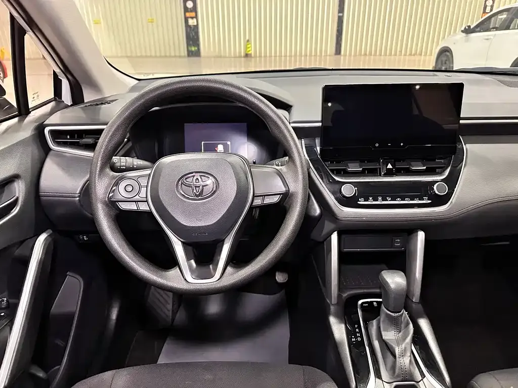 Toyota Frontlander 2024 из CN, фото 7