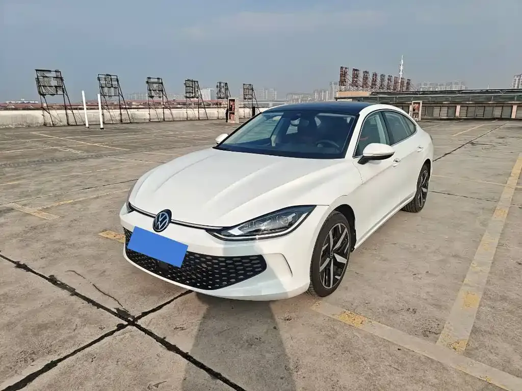 Volkswagen Lamando 2024 из CN, фото 1