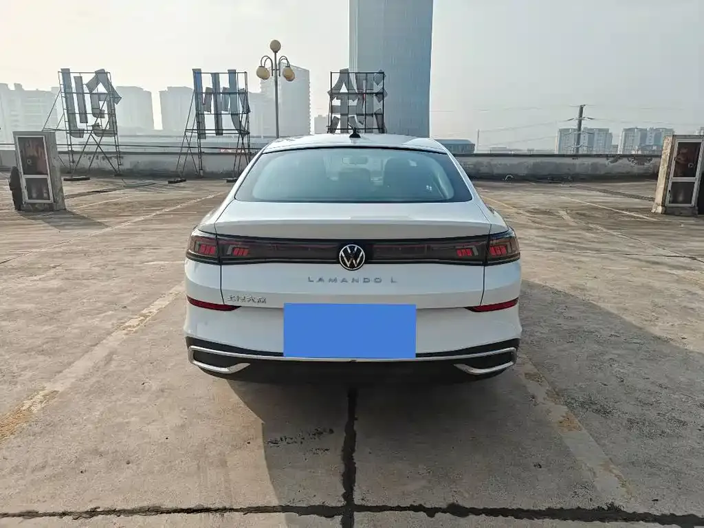 Volkswagen Lamando 2024 из CN, фото 6