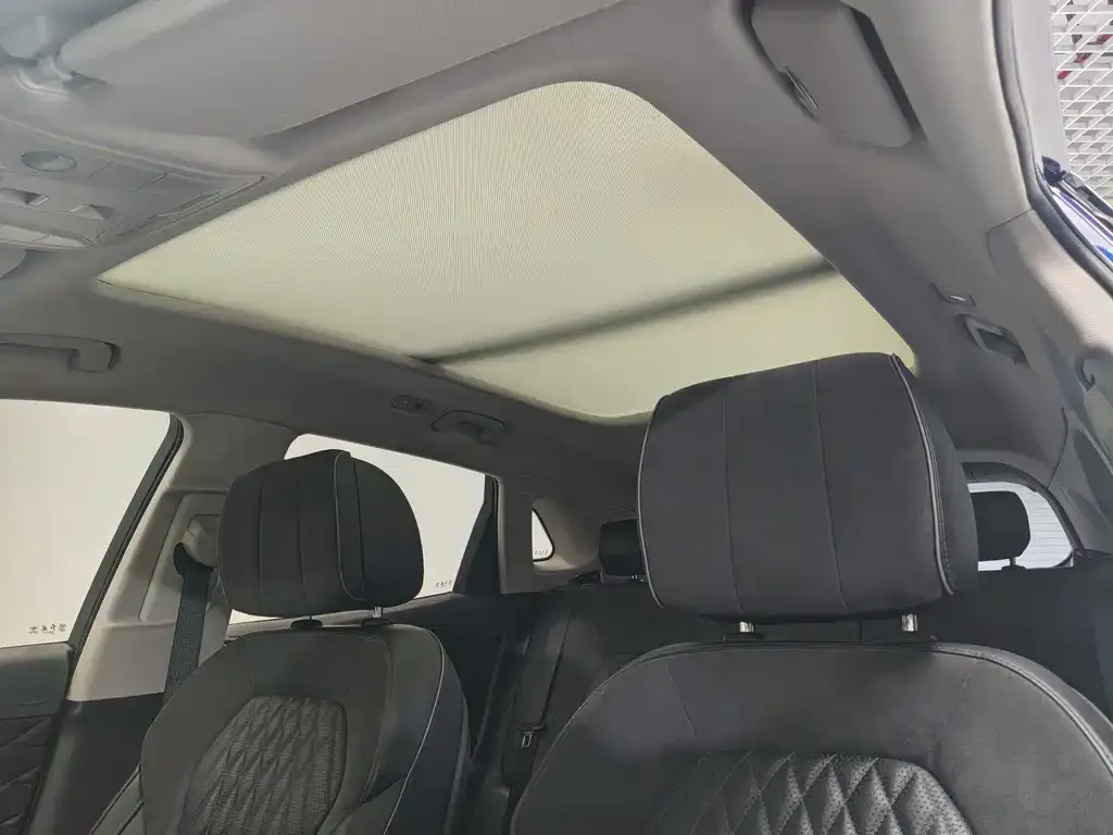 Hongqi HS5 2022 из CN, фото 9