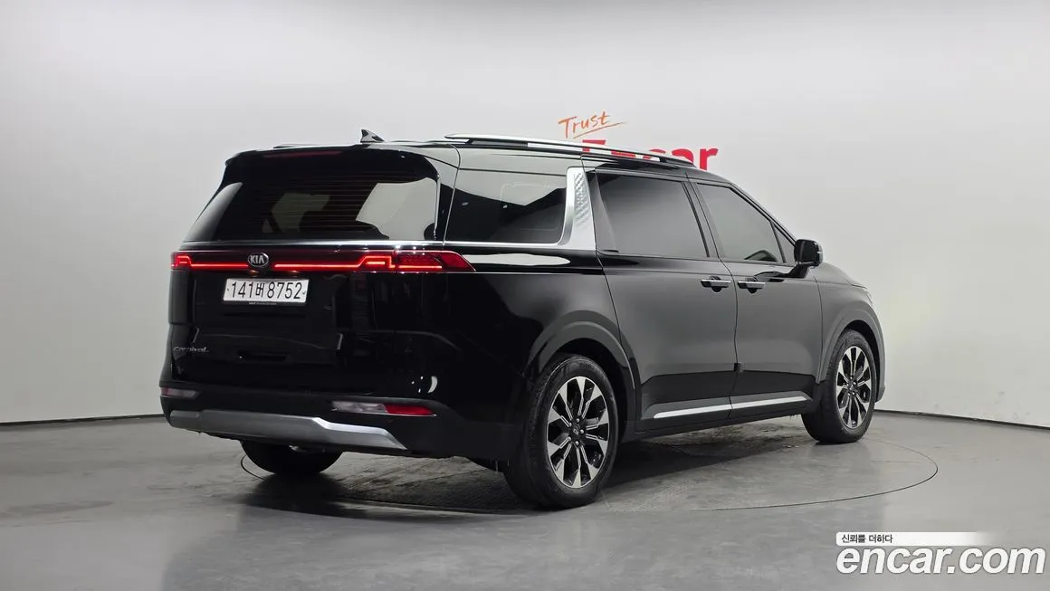 Kia Carnival 2021 из KR, фото 2