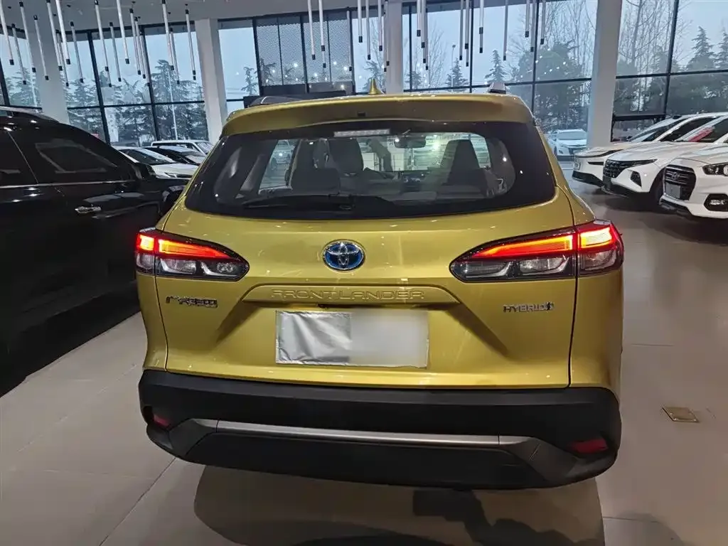 Toyota Frontlander 2023 из CN, фото 9